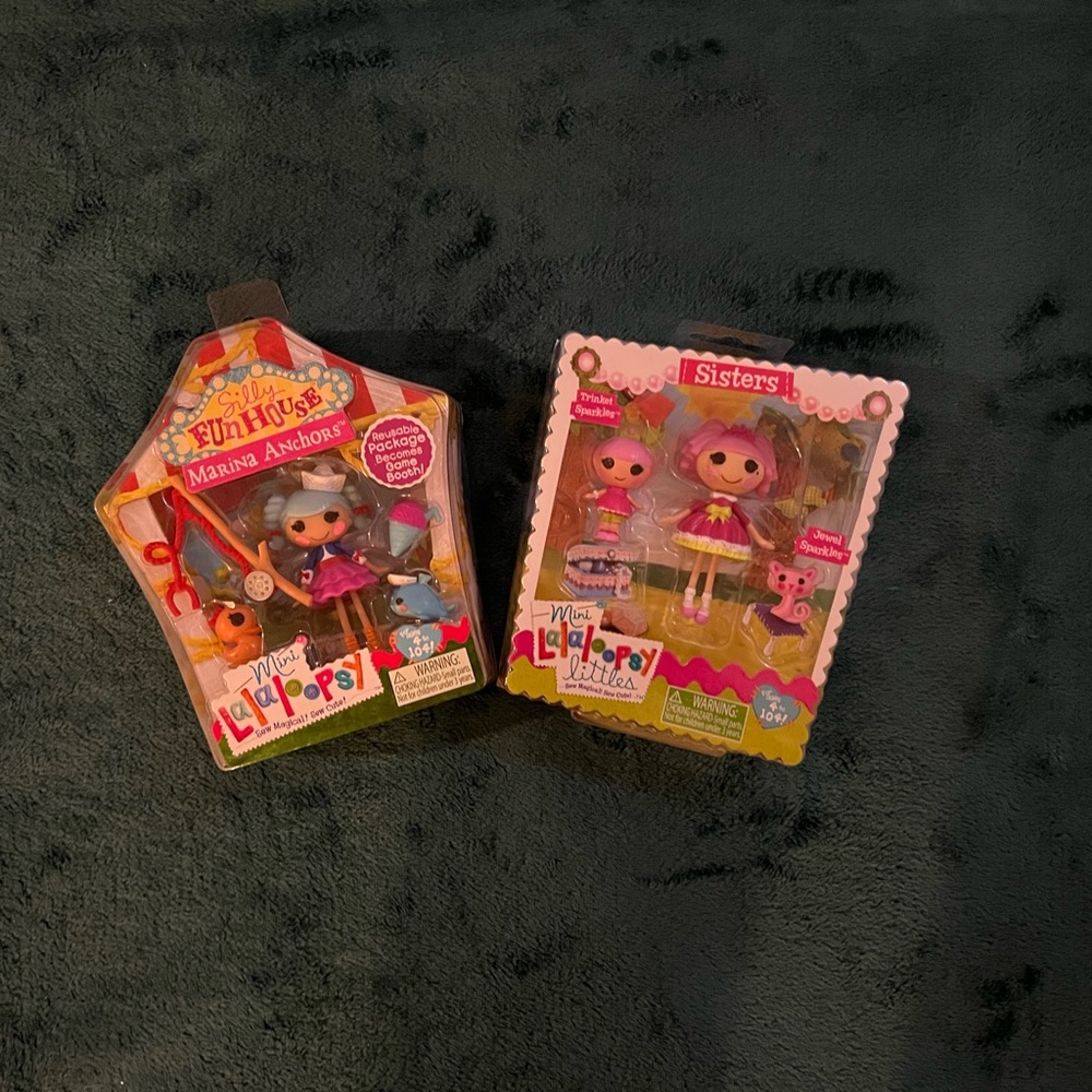 Lot of two lalaloopsy Mini
